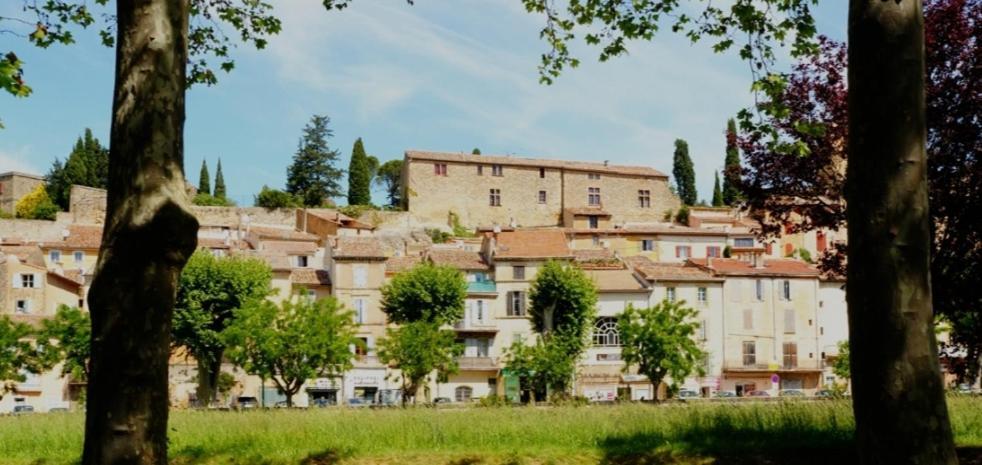 Sejour A La Ferme Villa Jouques Exterior foto